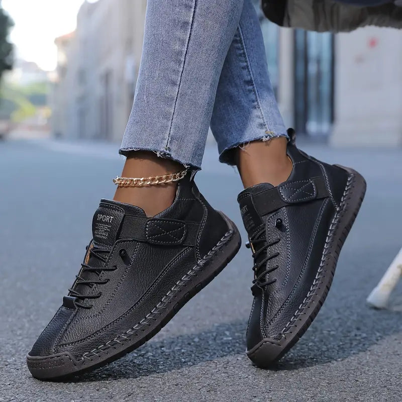 Lía | Zapatillas cómodas ajustables con suela ergonómica